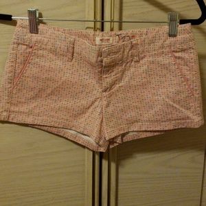 Pink short